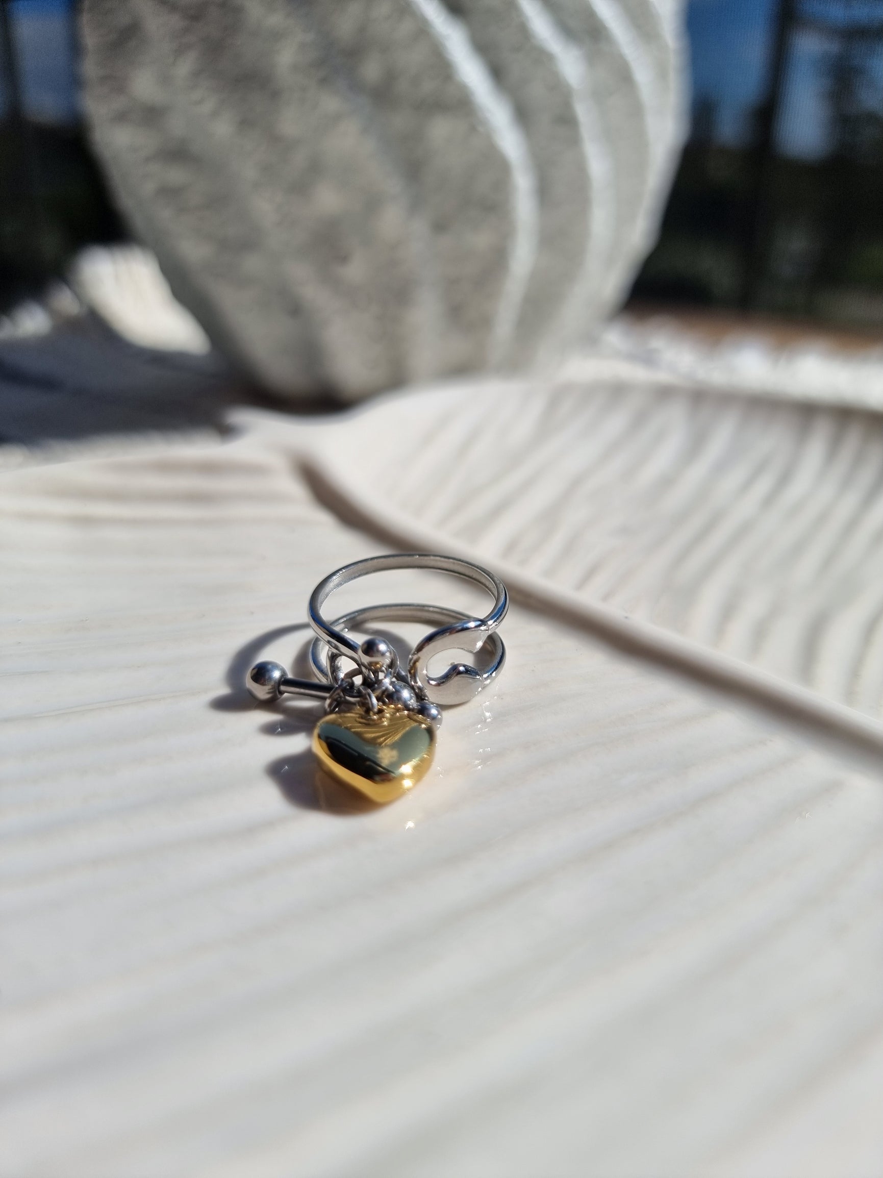 My unbroken heart ring